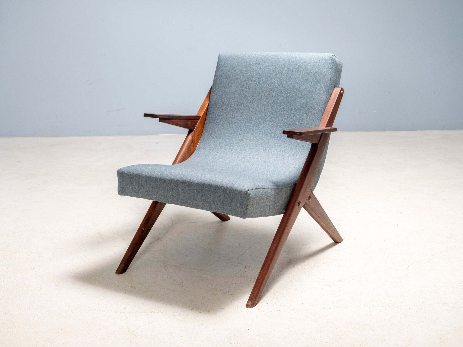 Mid Century Modern Lounge Chair, Fully Restored Armchair, 1950s–1960s photo furniture