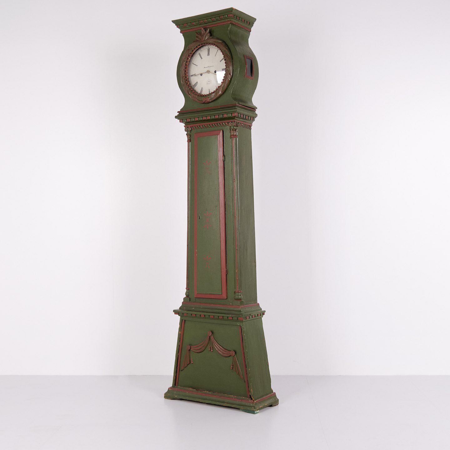 Bornholm Clock – Miss Model – Hand Painted With Carved Details – Green & Red Paint – Year 1860s photo furniture