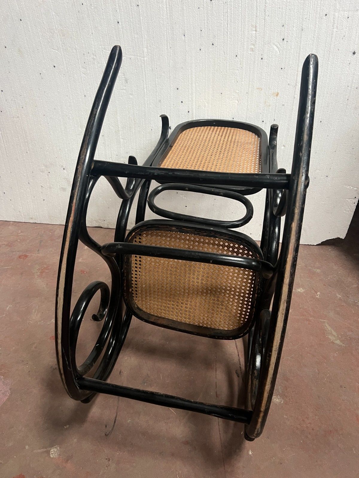 Rocking Chair Curved Wooden Rocking Chair 20th Century photo Furniture