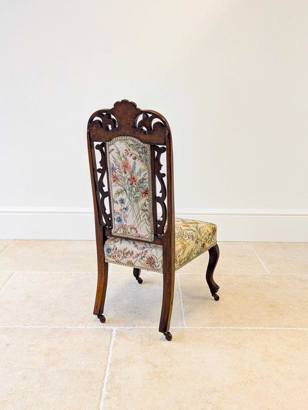 Furniture Antique Victorian Walnut Upholstered Side Chair C.1880 photo