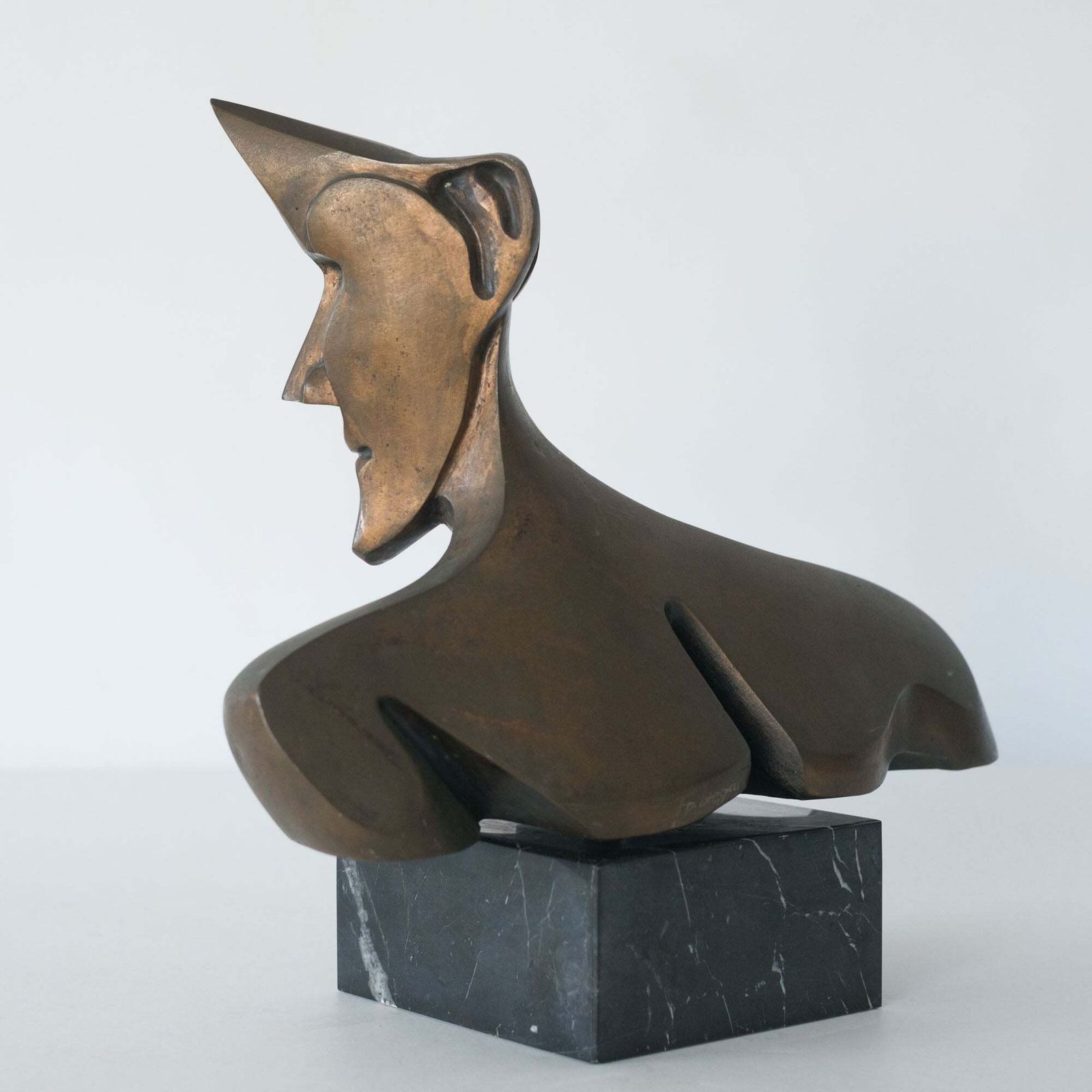 Modernistisch Bronzen Buste – Gesigneerd Fabregat photo for sale