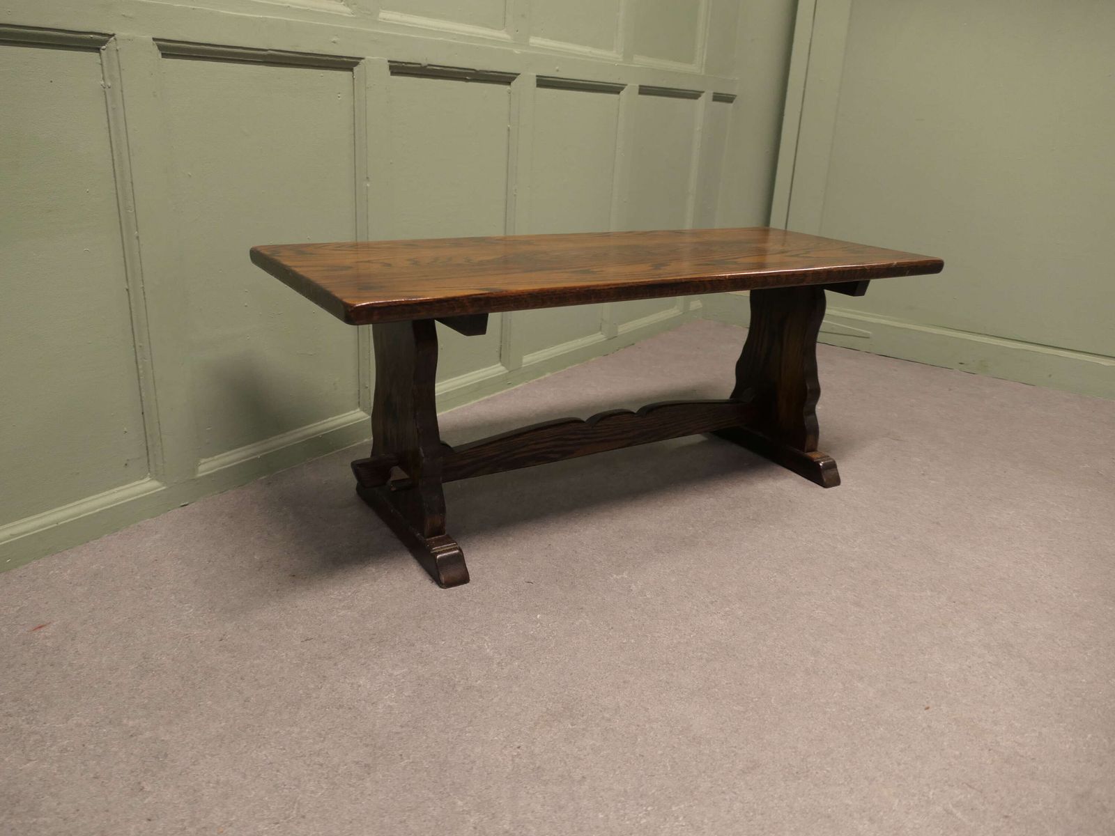 Good Farmhouse Oak Refectory Style Coffee Table photo 630.0
