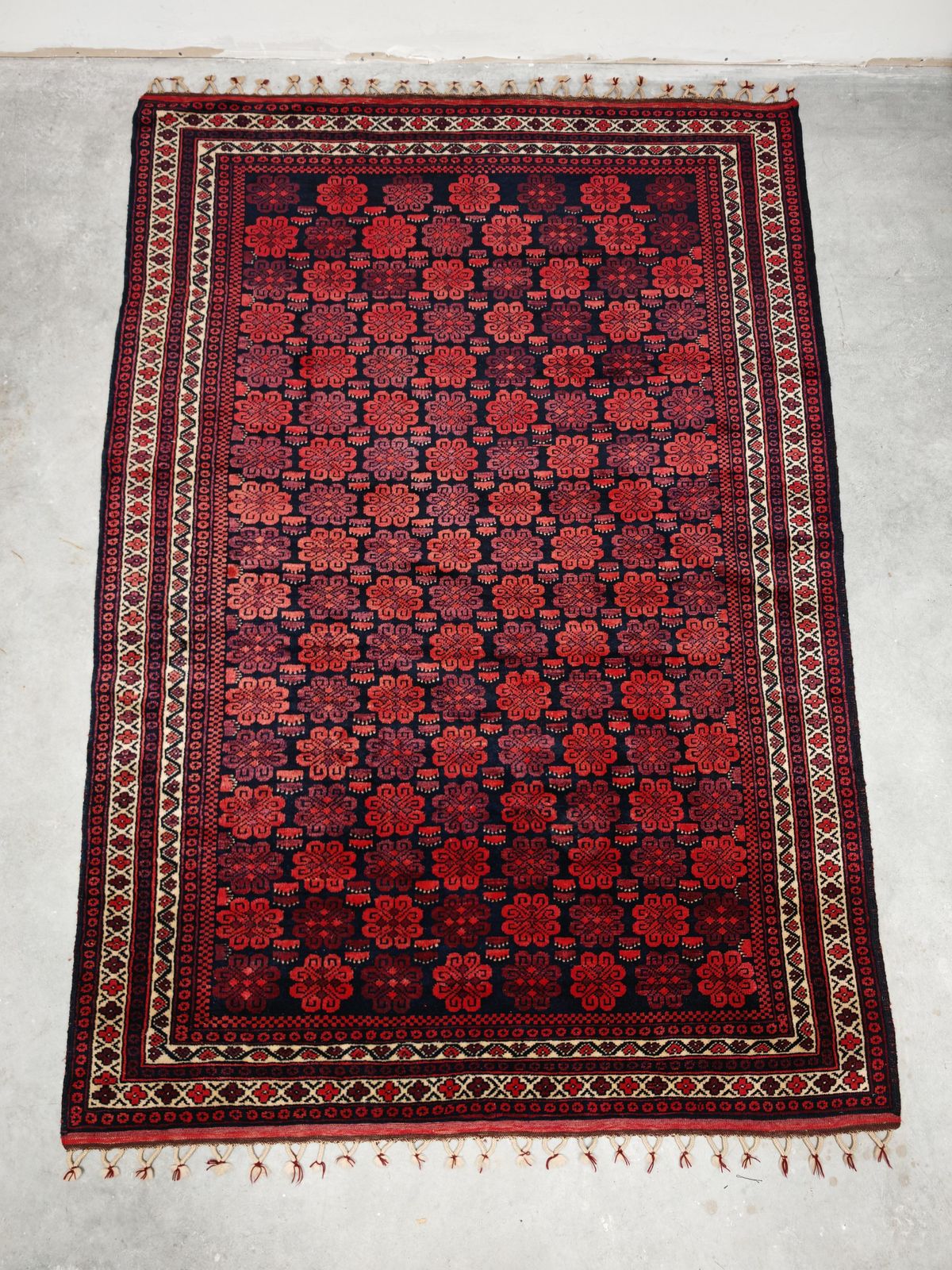 photo furniture Vintage Anatolian Hand Knotted Yagcibedir Rug With Floral Pattern, Turkey 1940s