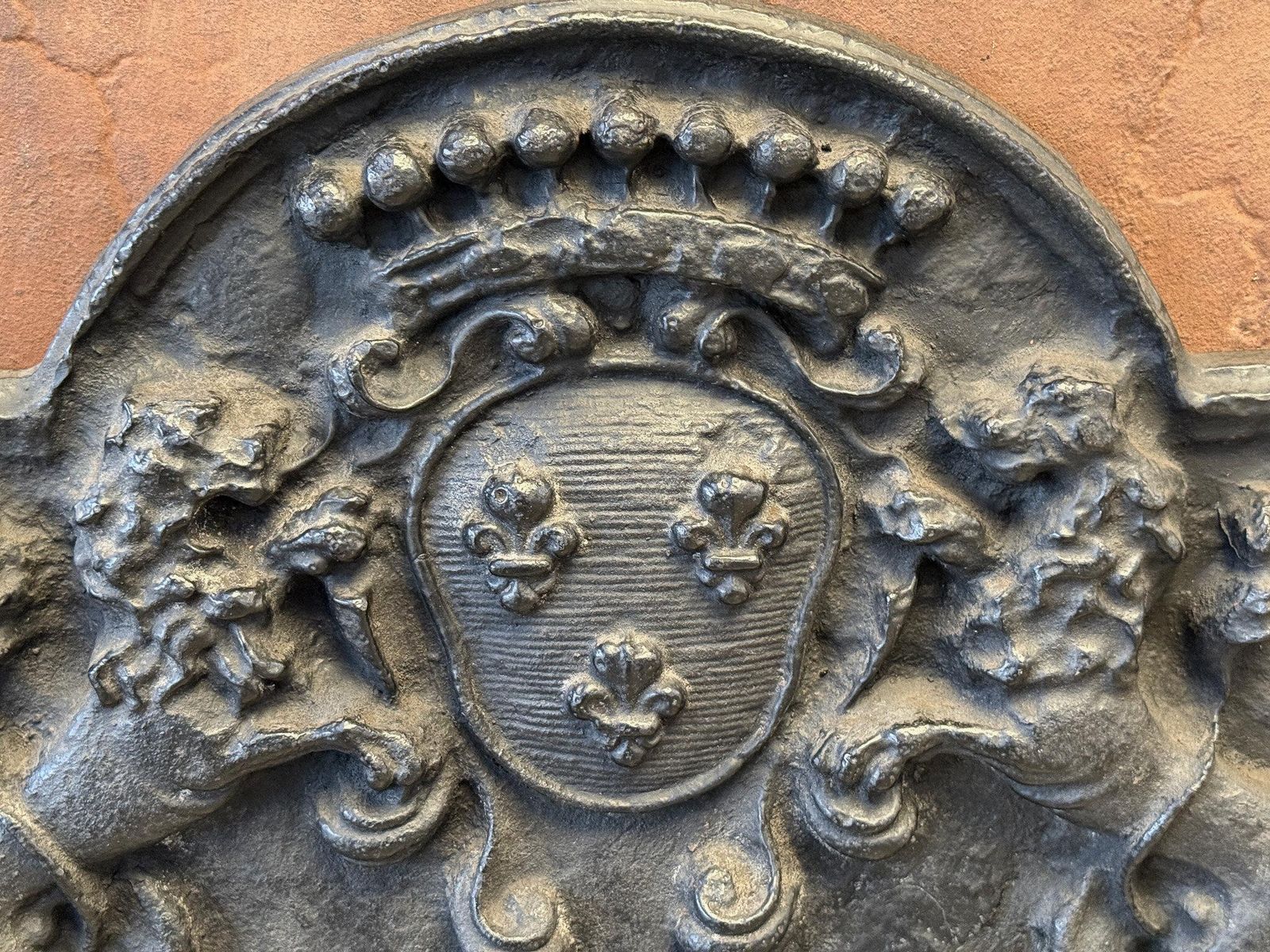527.0 20th Century Louis XIV Style 'Arms Of France' Fireback / Backsplash photo