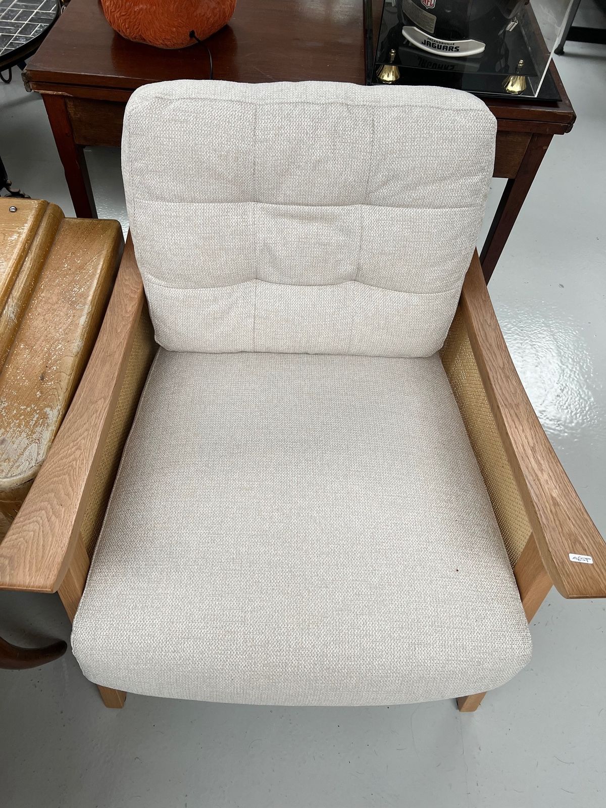 Oak Framed Beige Fabric Arm Chair photo 250.0