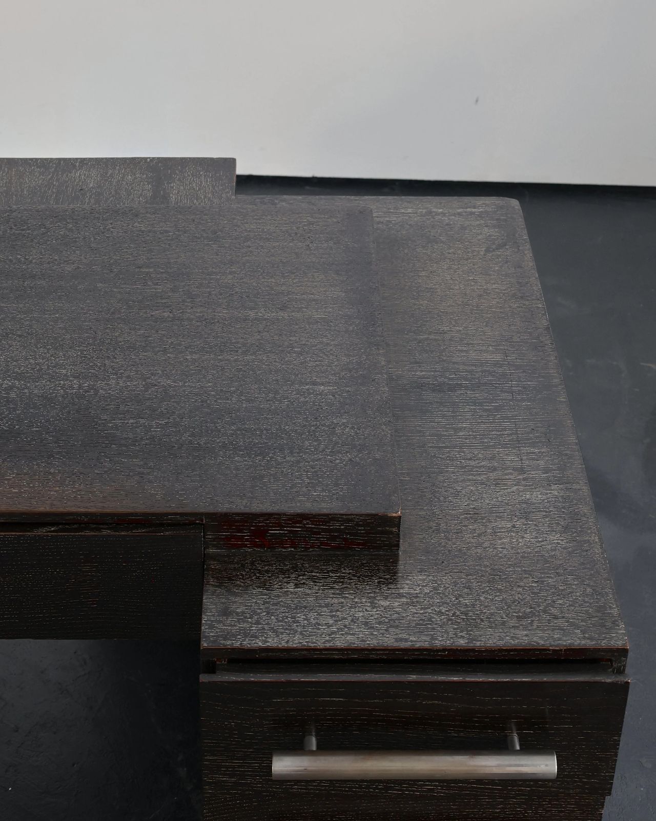photo vinterior Exceptional Xl C.1930s French Modernist Desk