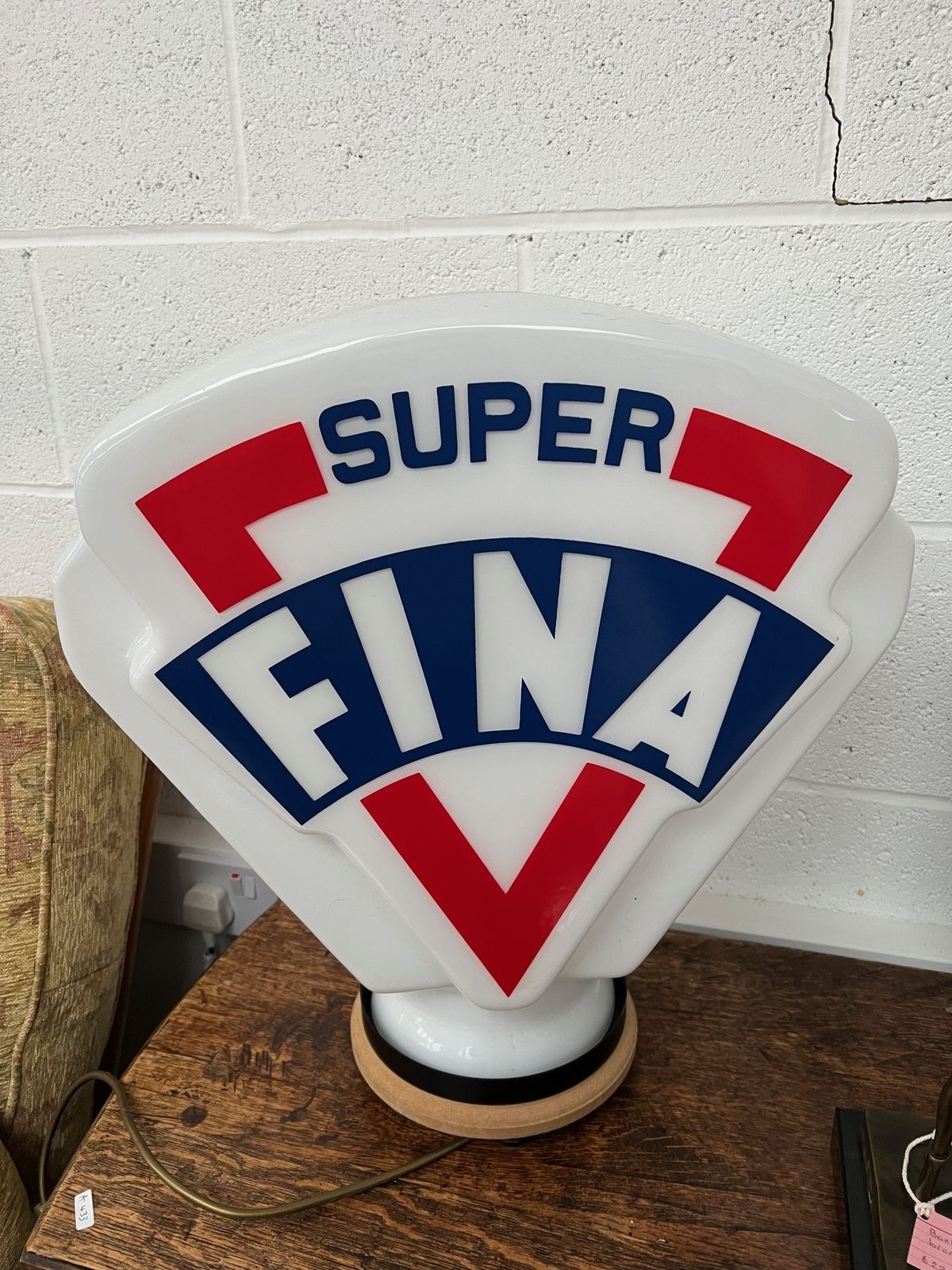 Full Size Reproduction Super Fina Pump Top With Lamp Base photo vinterior