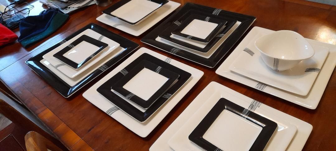 Villeroy & Boch Corpo Corpe Black White Lines Square Plates Bowls Dinner Service photo for sale