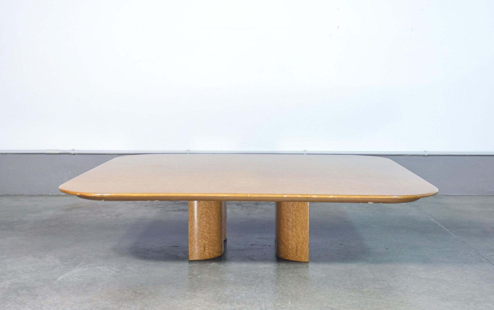 Furniture Coffee Table, Design By Giovanni Offredi For Saporiti. 70s/80s photo