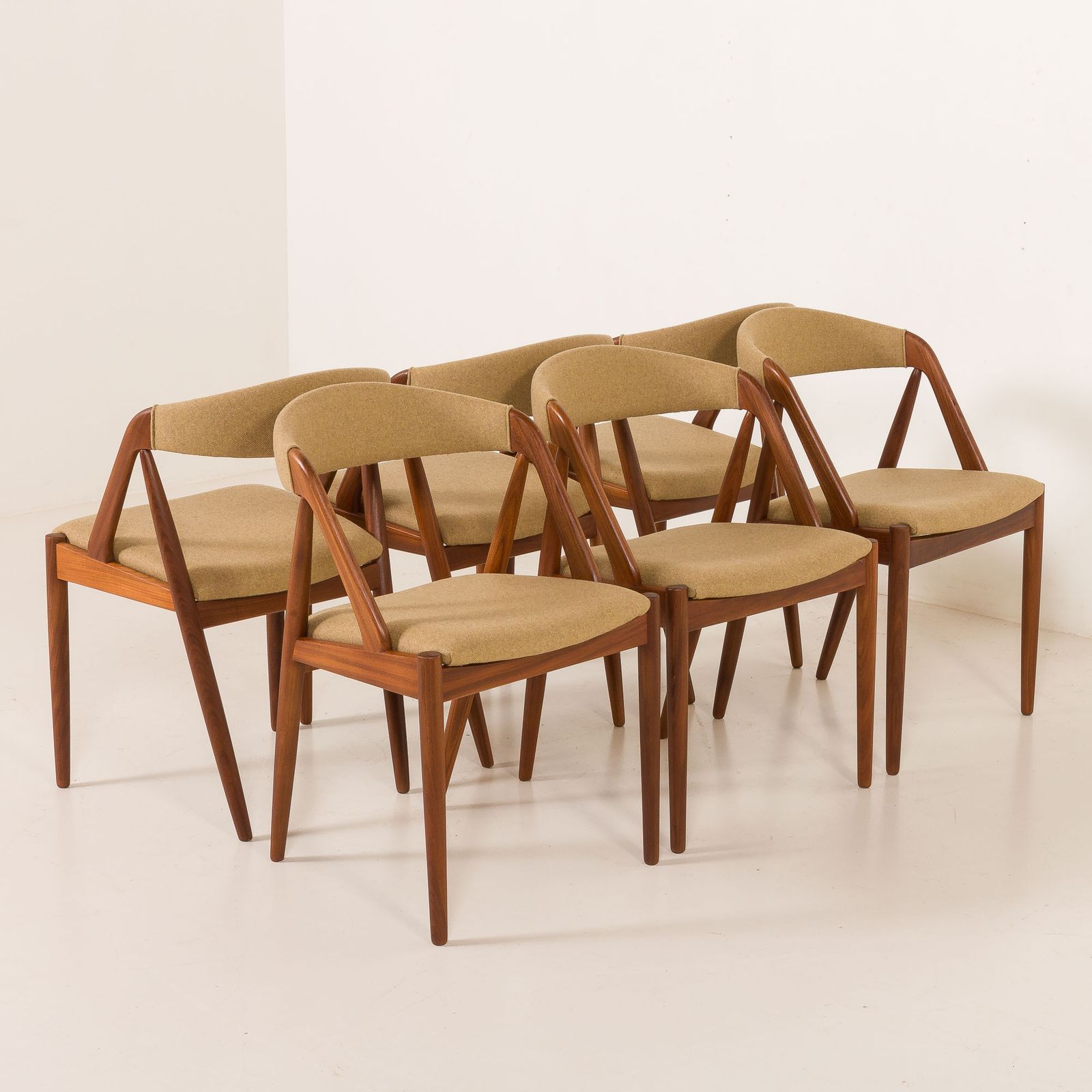 photo for sale Kai Kristiansen Model 31 Chairs, Set Of 6, Denmark 1960s