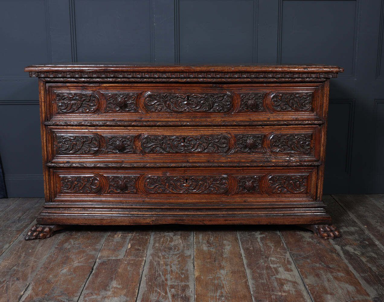 Early 17th Century Italian Walnut Cassettone   Chest Of Drawers photo 4200.0