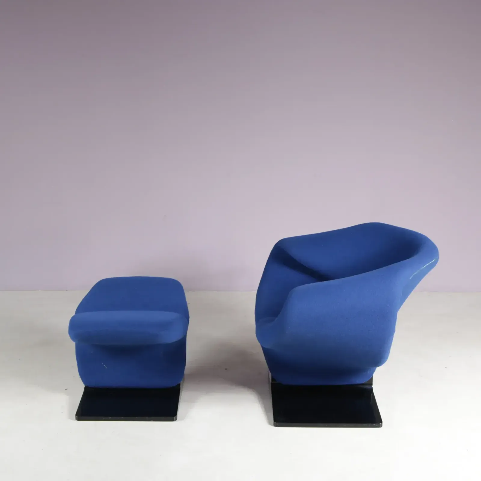 Pierre Paulin “Ribbon” Chair With Stool For Artifort, Netherlands 1970 photo buy