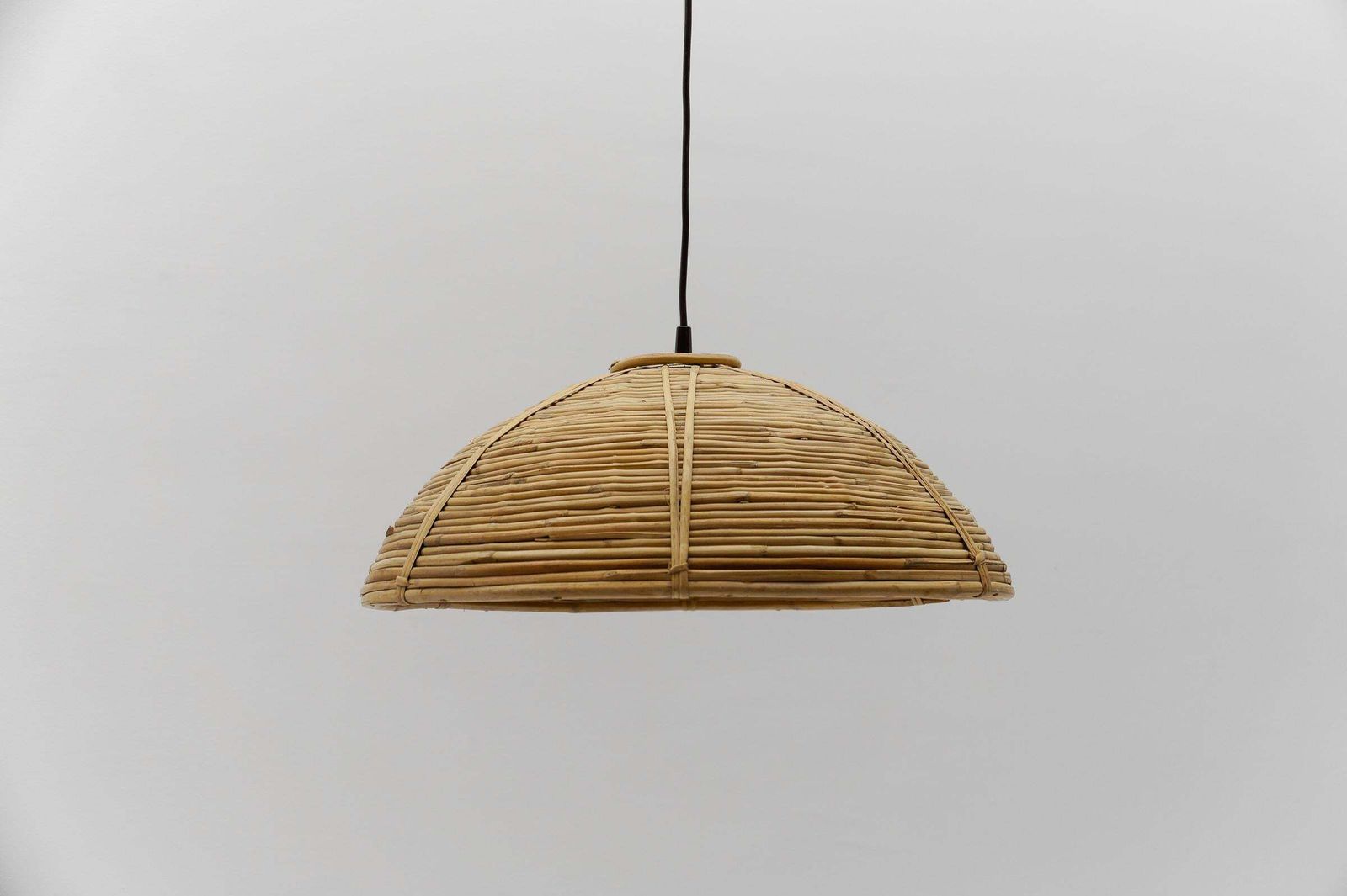 Lovely Mid Century Modern Pendant Light Made In Rattan, 1960s Italy photo Lighting