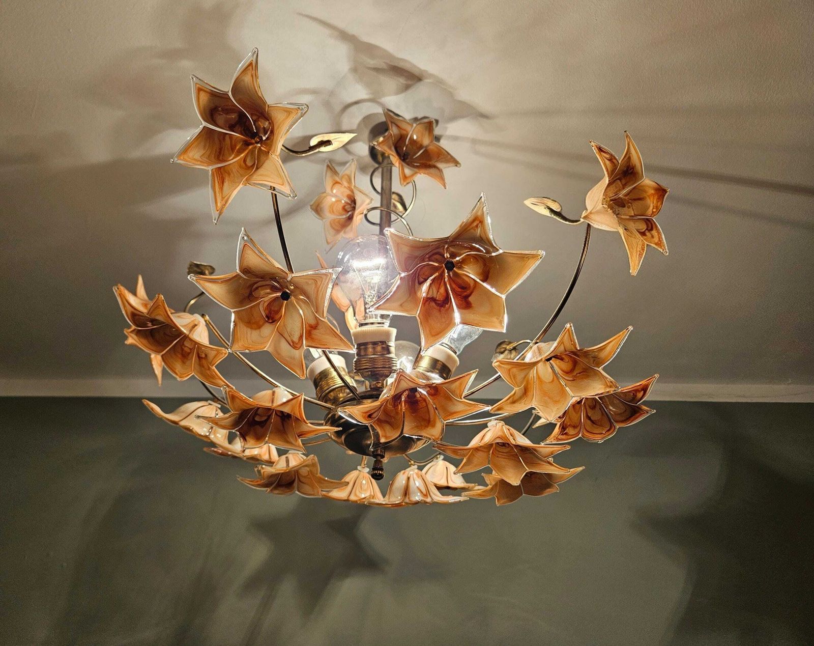 Vintage Floral Glass Chandelier – Mid Century Murano Ceiling Light With 23 Glass Flowers photo vinterior