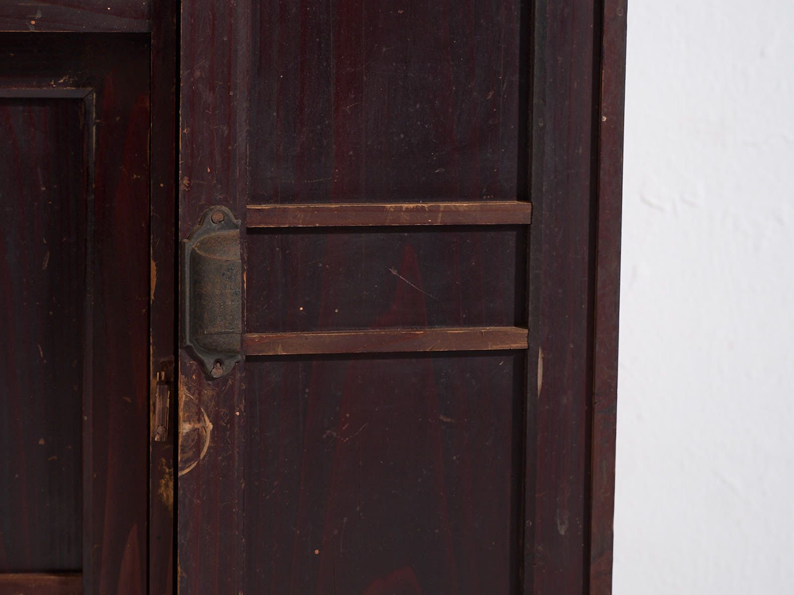 photo for sale Antique Japanese Tansu Cabinet – Showa Period (C.1926 1970)