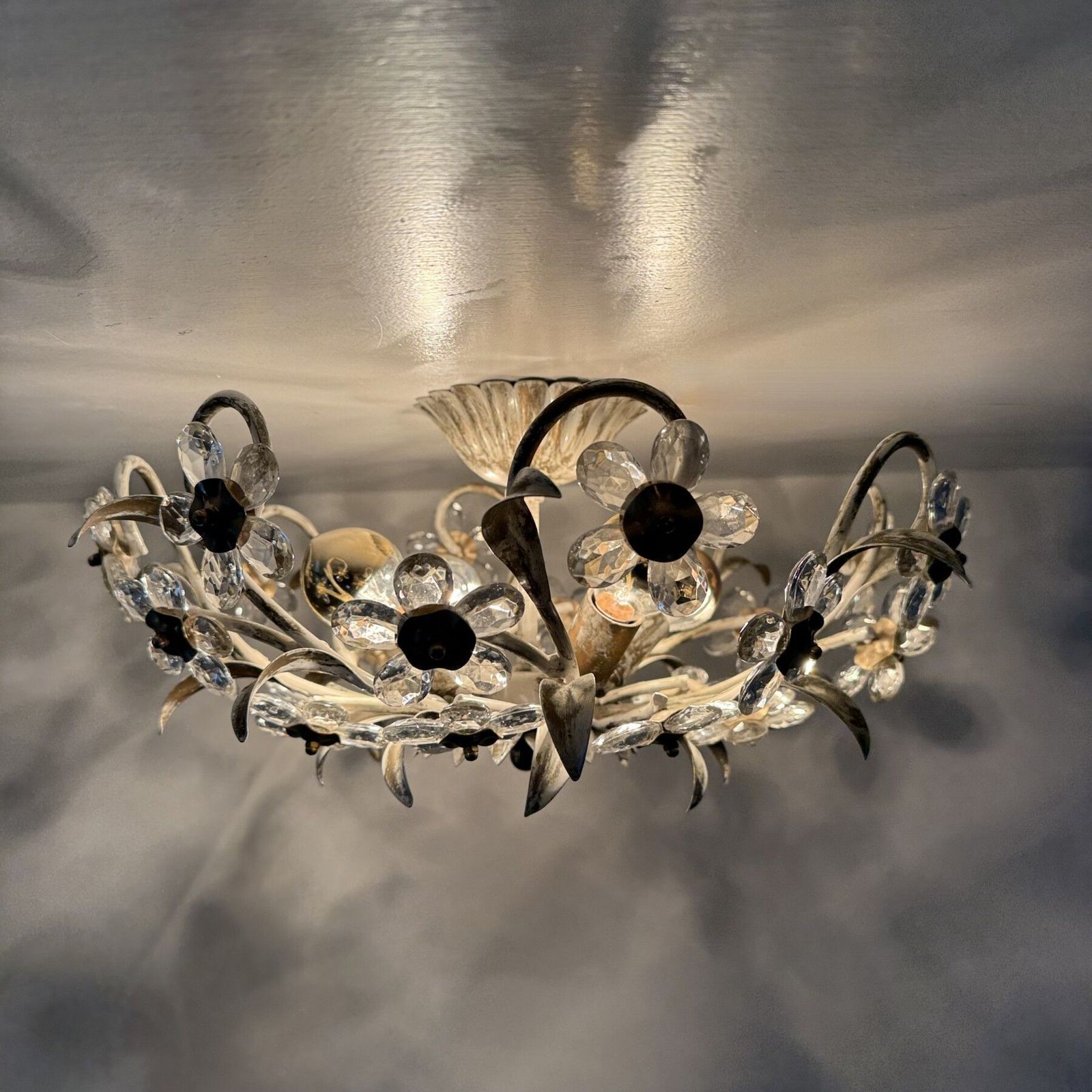 photo furniture Vintage Plafondlamp Met Kristallen Bloemen, Jaren 1970