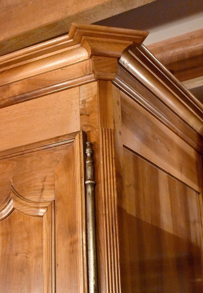 Louis XV Cabinet In Blond Walnut, 19th Century photo 2897.39