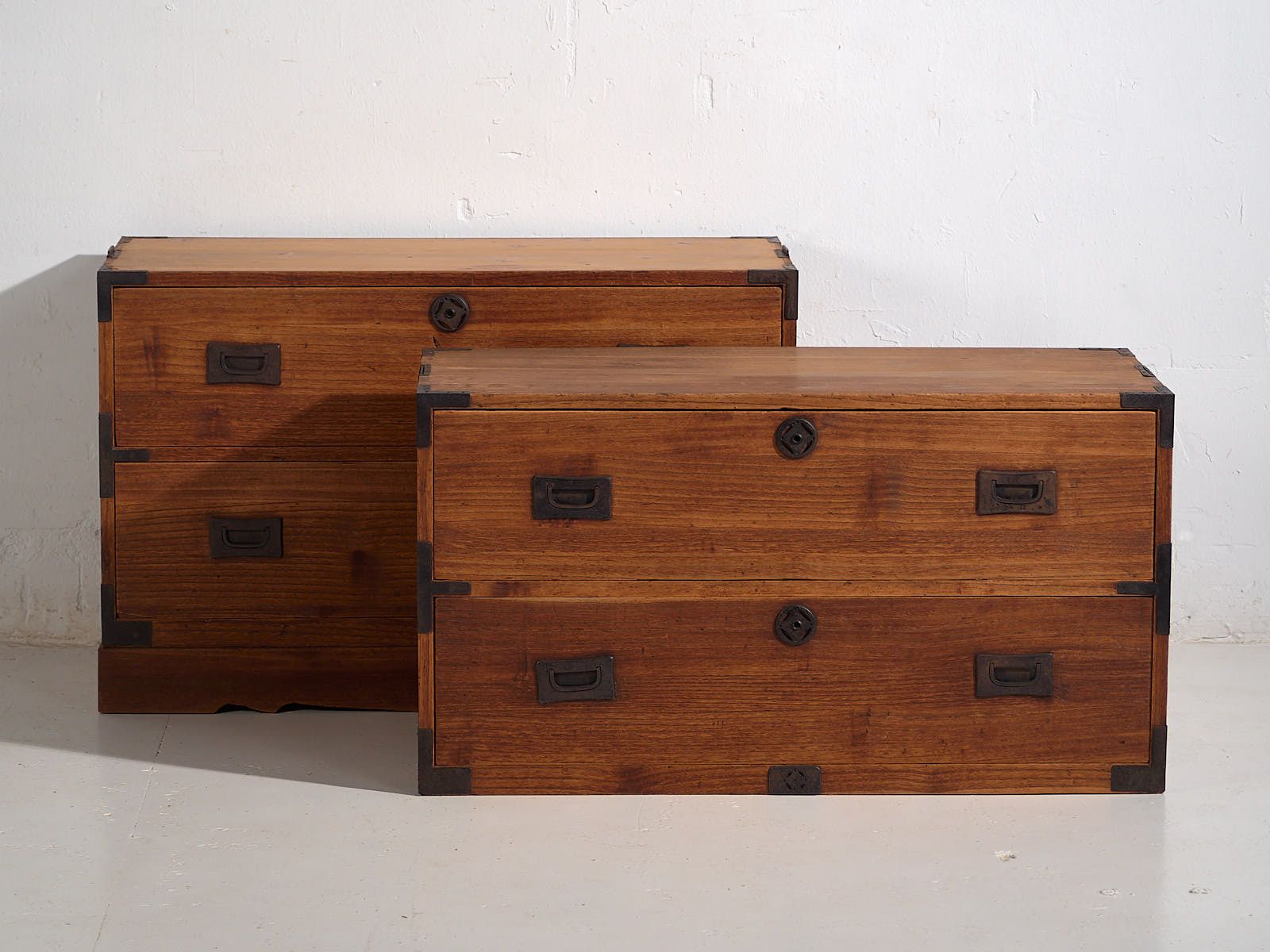 photo for sale Antique Japanese Tansu Merchant’s Chest Of Drawers – Taishō / Showa Period (C.1912 1945) #36
