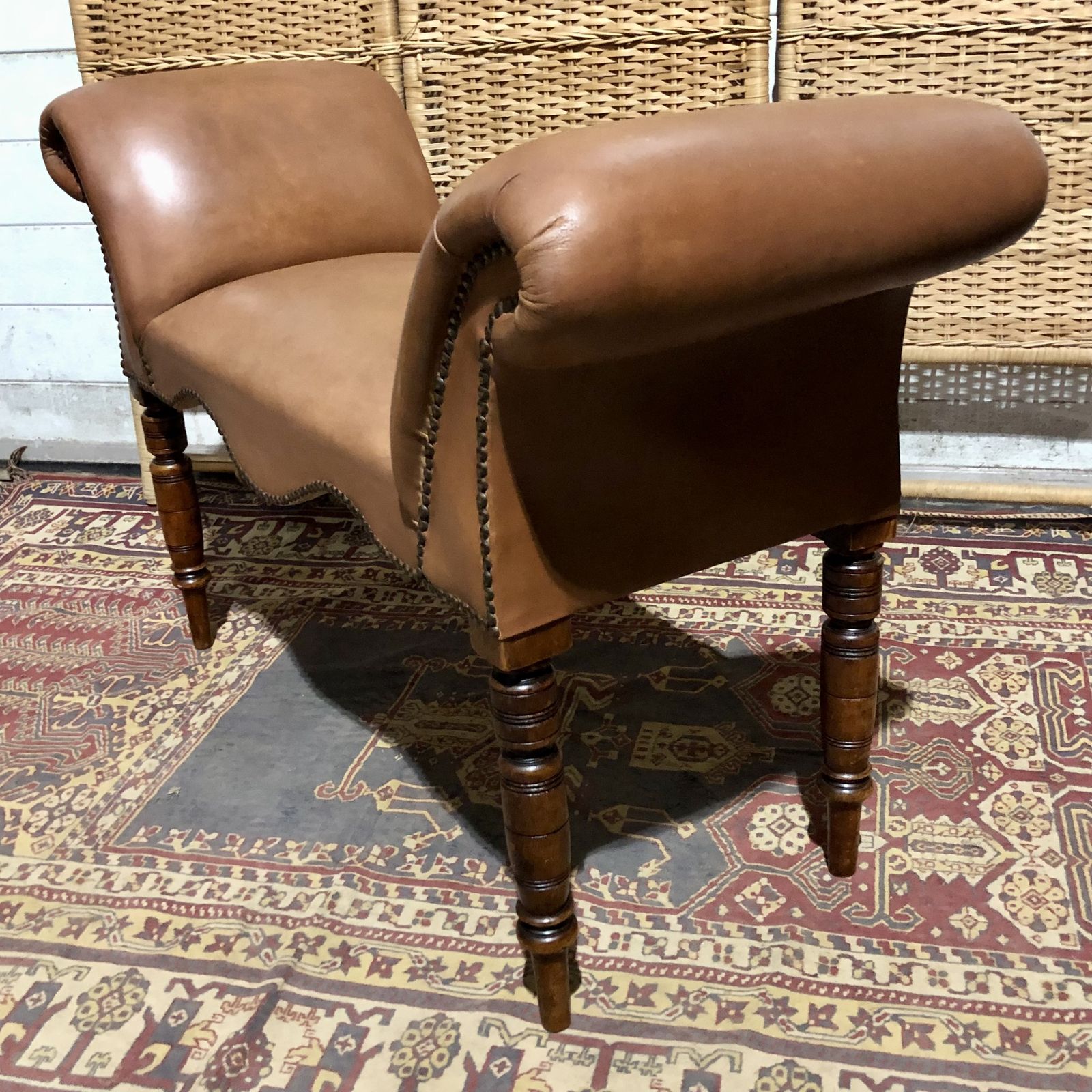 Furniture Handsome Pair Of Edwardian Window Seats photo