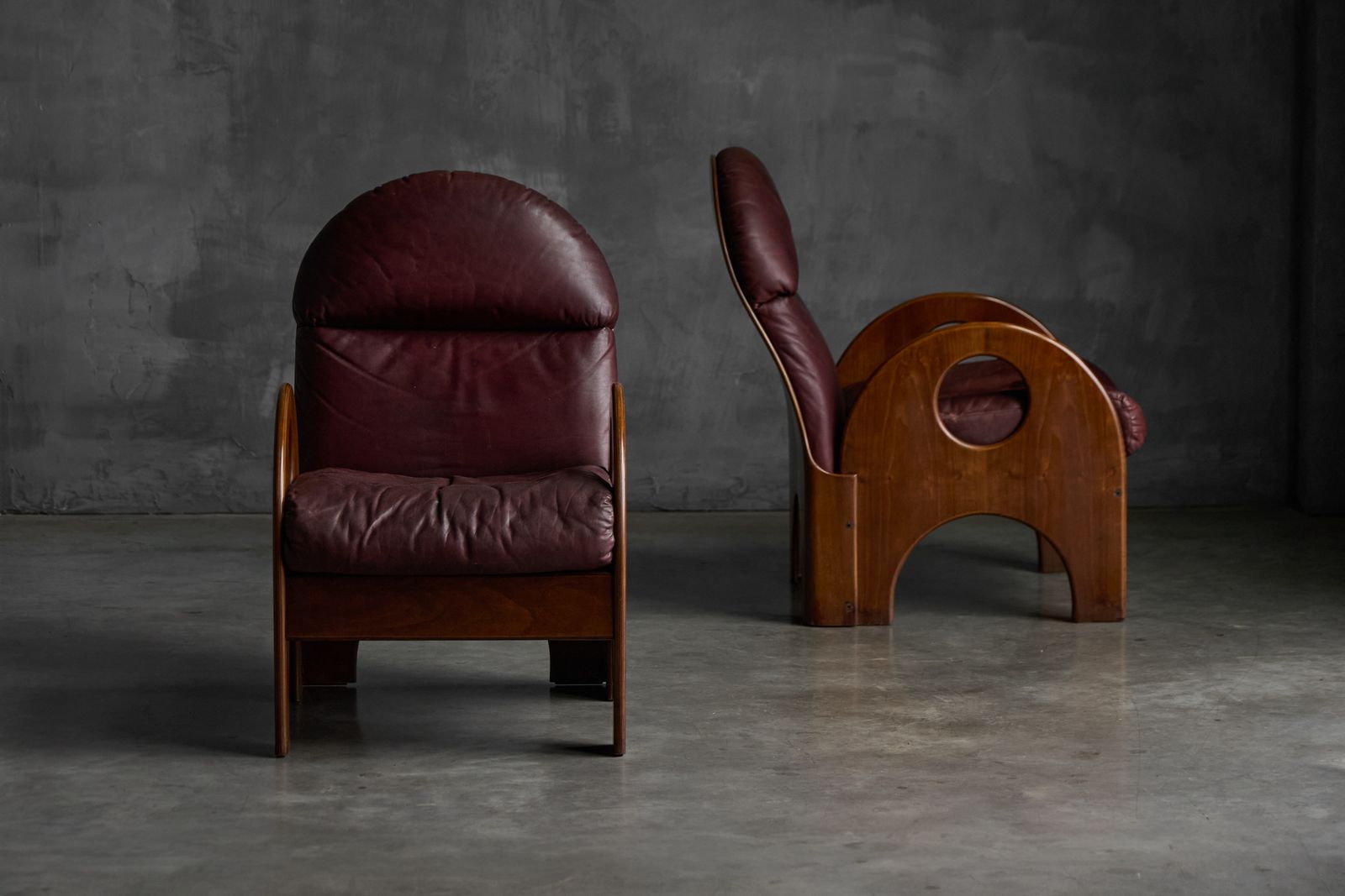 Gae Aulenti Arcata Easy Chair In Walnut And Burgundy Leather, 1960s photo Furniture