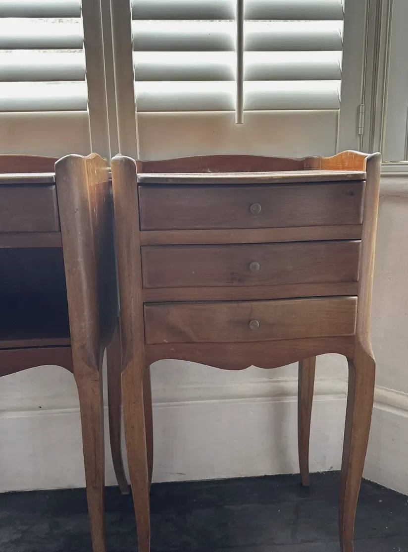 Antique Pair Fruitwood French Serpentine Bedside Tables Nightstands, C 1900 photo 850.0
