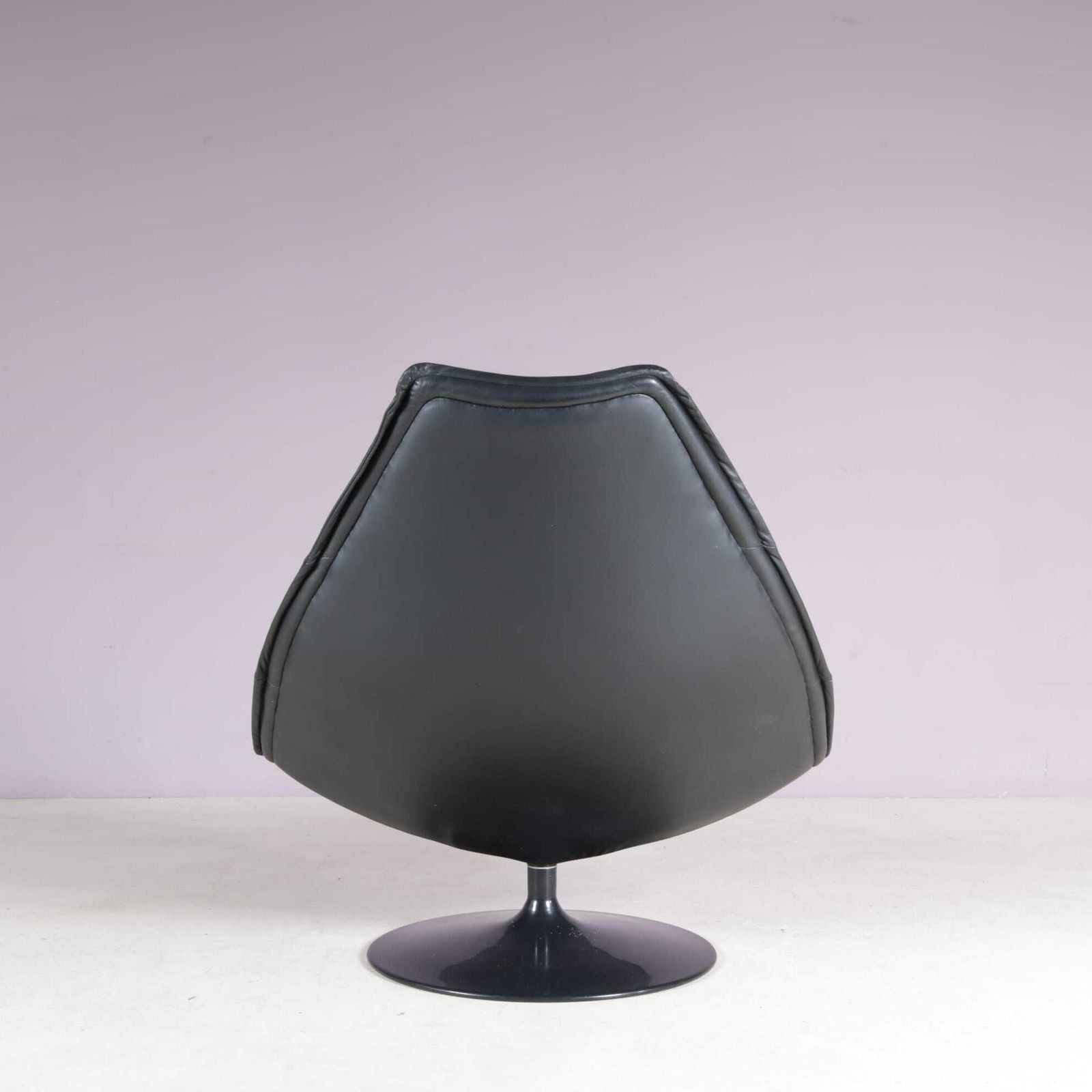 photo vintage “F585” Lounge Chair By Geoffrey Harcourt For Artifort, Netherlands, 1960s