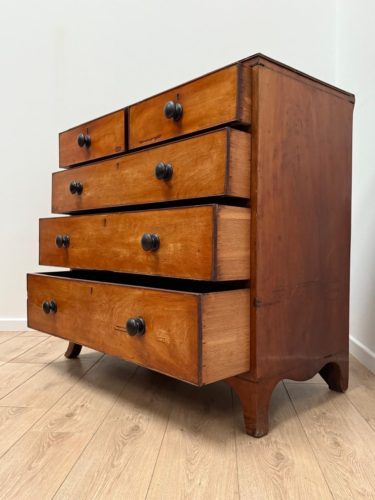 Great Looking High Quality George IV Chest Of Drawers   Delivery Available 0134. photo vintage