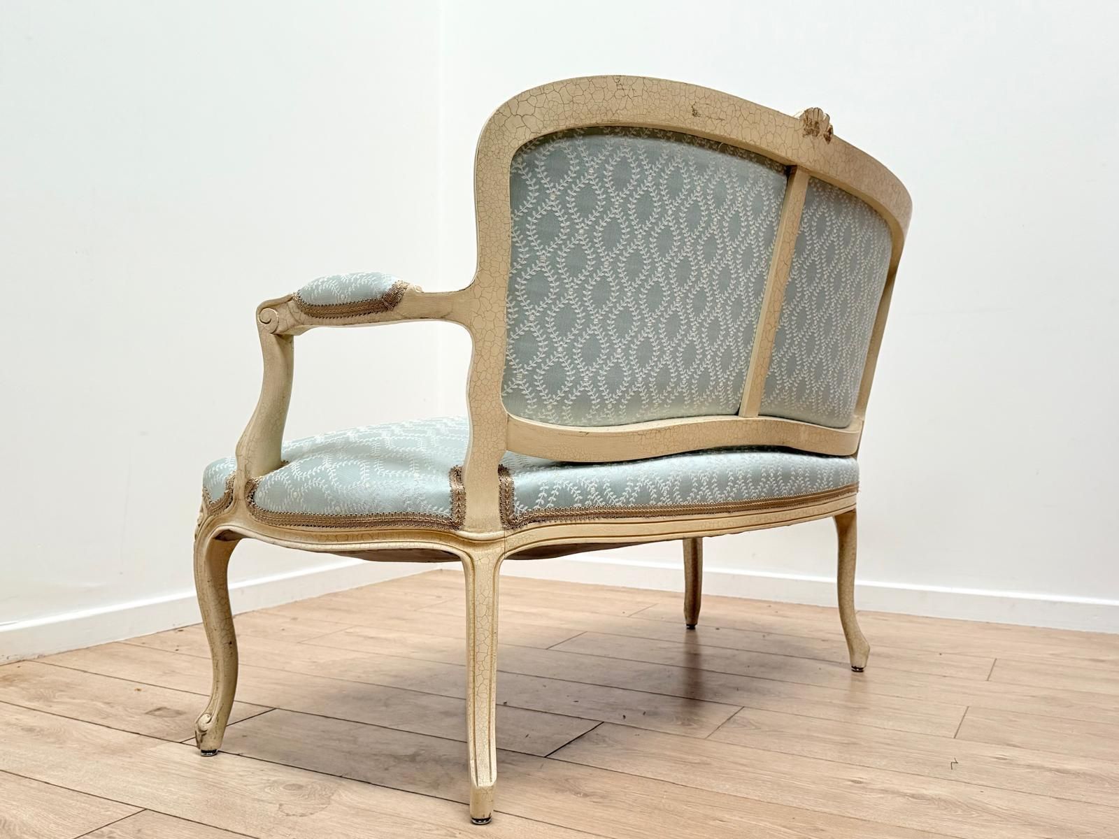 Very Elegant French Regency Begere Louis XV Style Sofa 0221. photo furniture