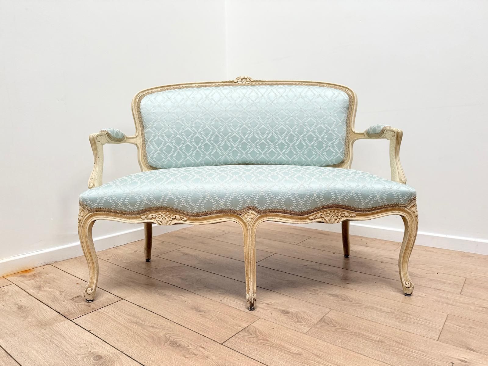Very Elegant French Regency Begere Louis XV Style Sofa 0221. photo buy