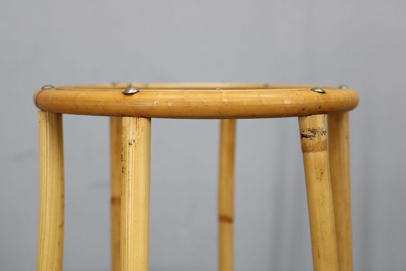 Mid Century Europese Rattanaccessoireset Met Tafels En Tijdschriftenrekken, Jaren 1960 photo vinterior