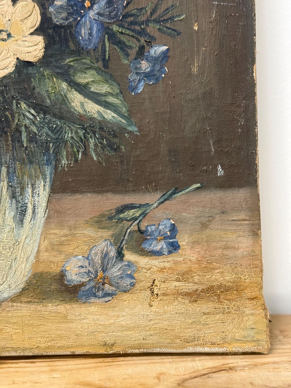 Antique Floral Still Life Oil Painting photo vinterior