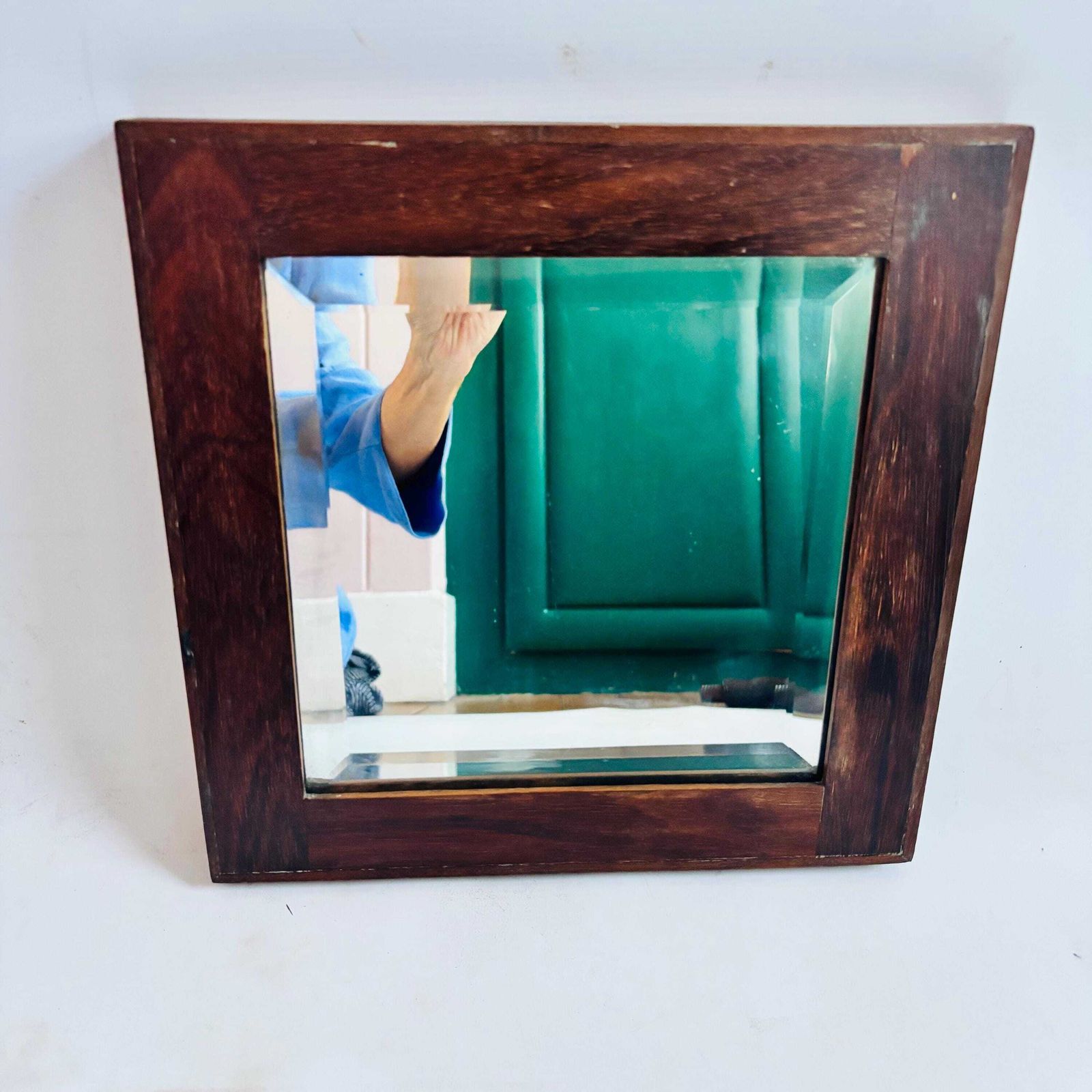 photo vinterior Exquisite 1900s Antique Victorian Mahogany Hall Bevelled Mirror