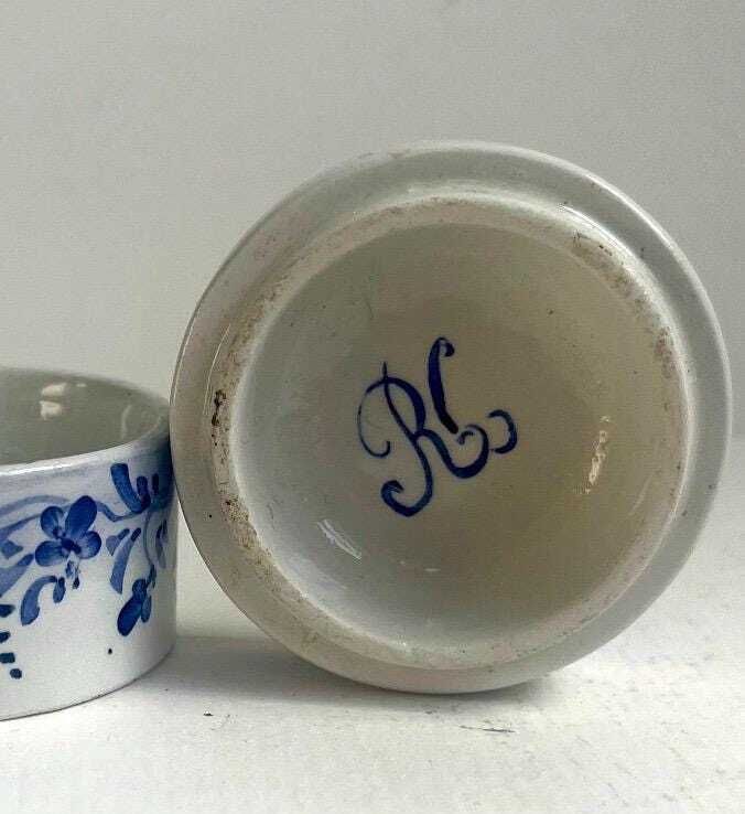 Vintage Rouen Style Blue & White Cherub Trinket Box – Hand Painted French Faience Pot / Putti Lidded Jewellery Box photo 55.0
