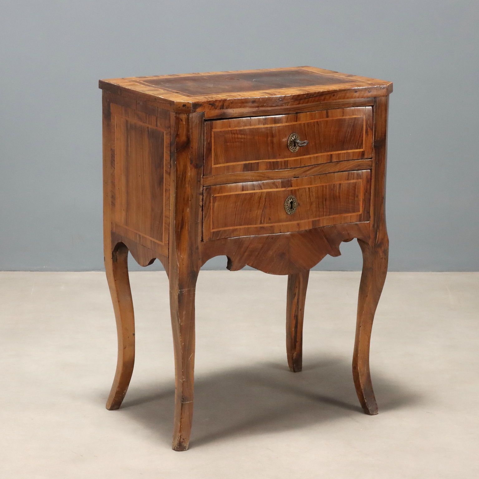 Bedside Tables Baroque Walnut Olive Italy XVIII Century