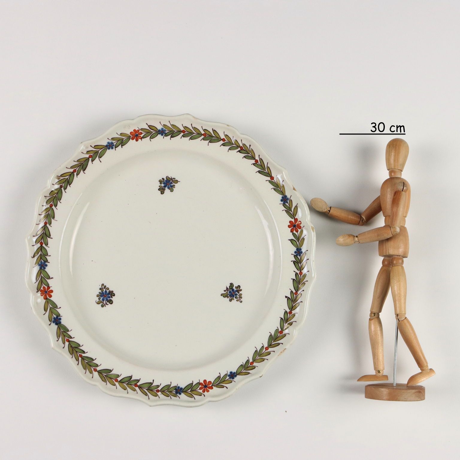 Antique Plate Majolica Manufacture Of Milan Italy Late XVIII Century photo furniture