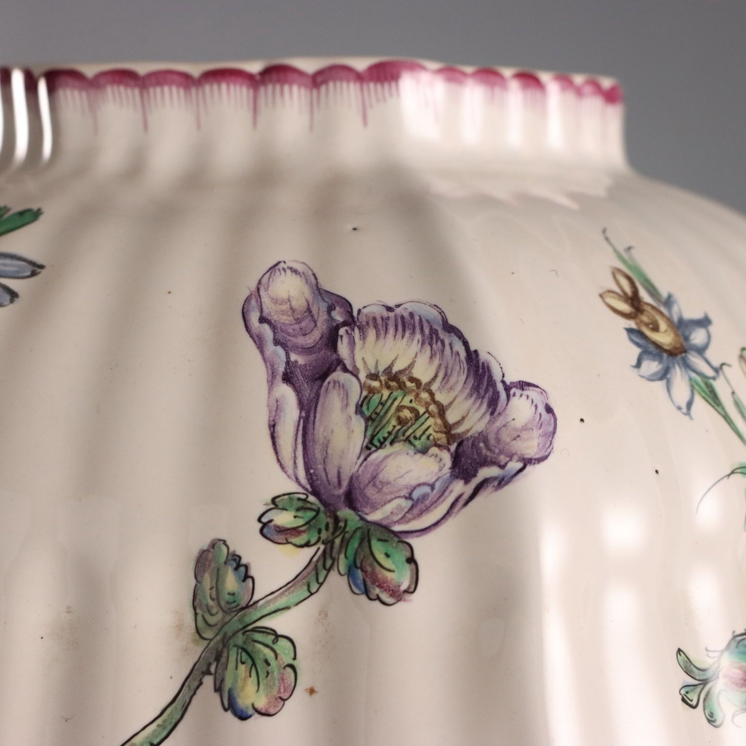 photo furniture Antique Potiche Majolica Manufacture Of Lille France XIX Century