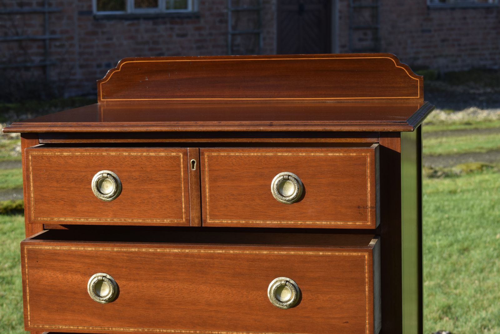 photo vinterior Edwardian Mahogany Inlaid Chest Of Drawers