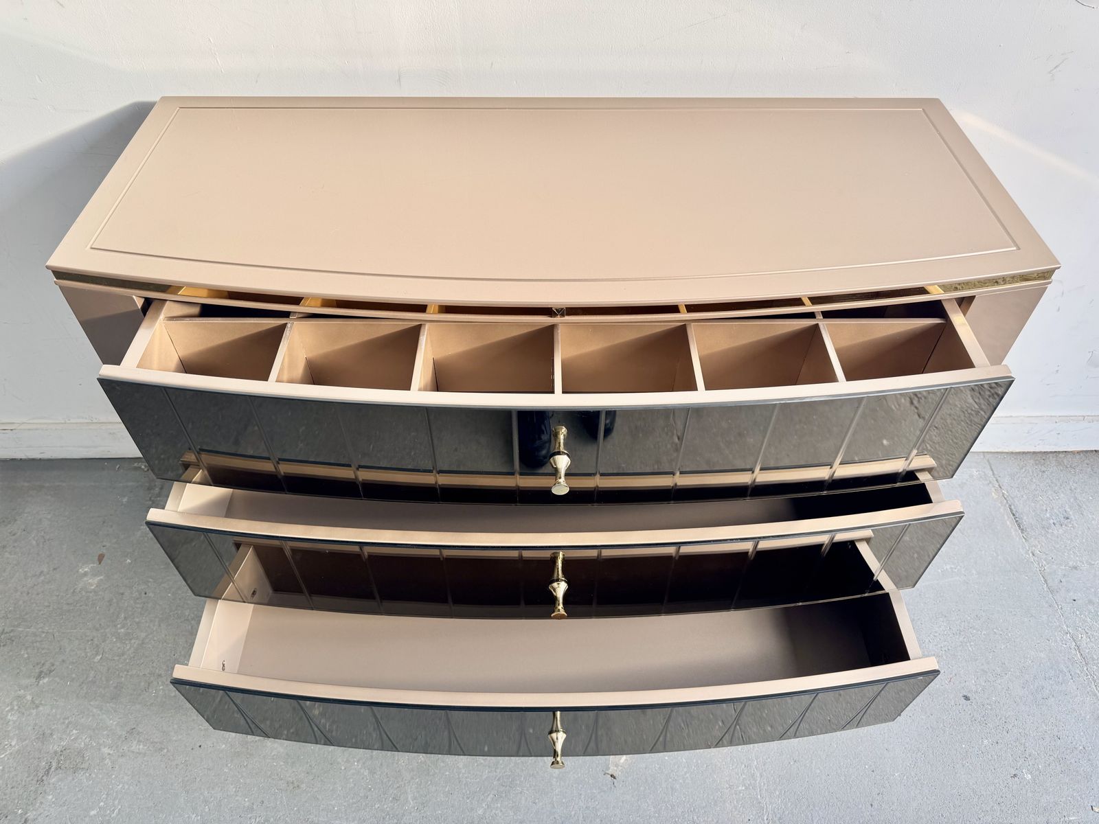 Large Italian Style Mirrored Chest Of Drawers photo buy