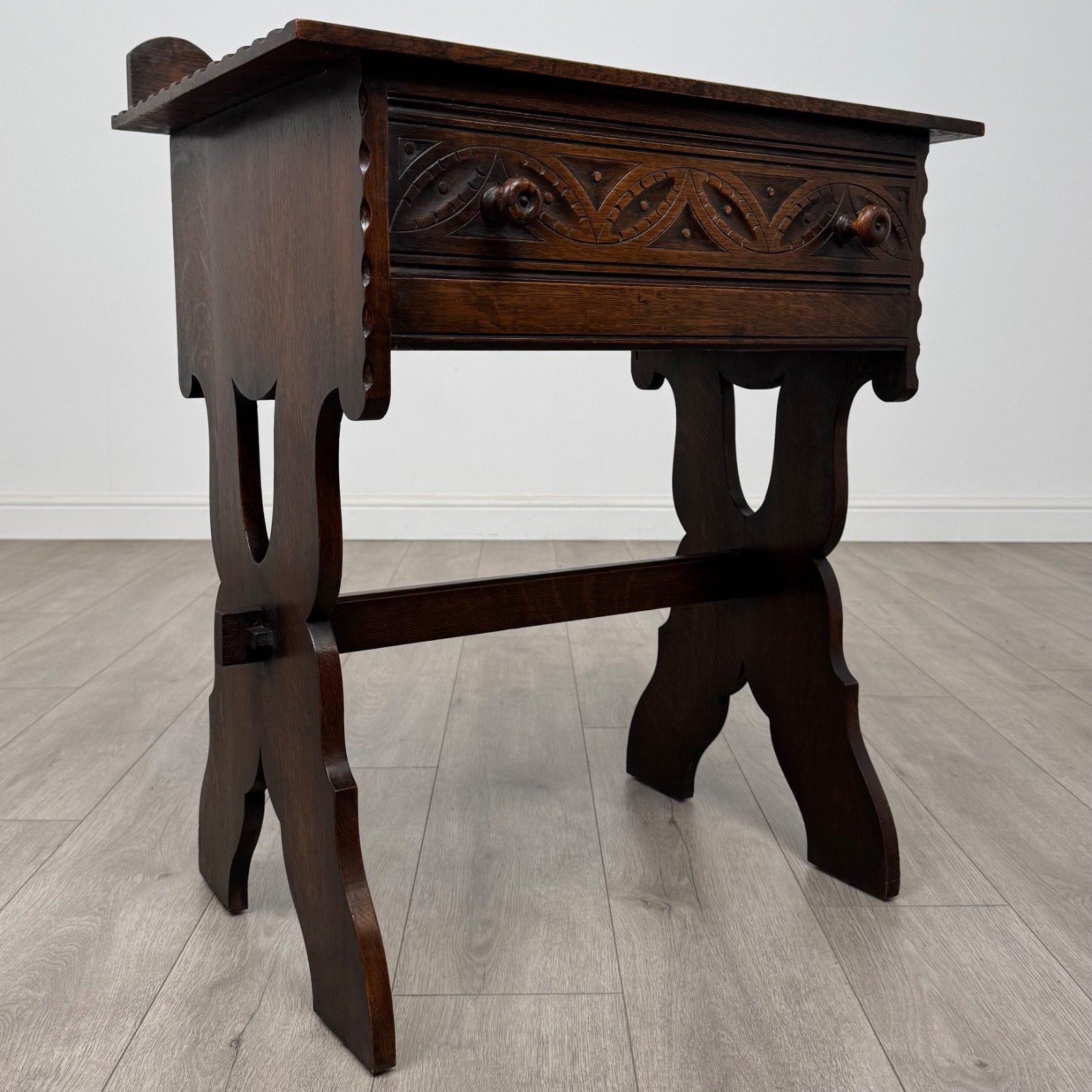Antique 20th Century Good Quality Side Table In Oak photo 425.0