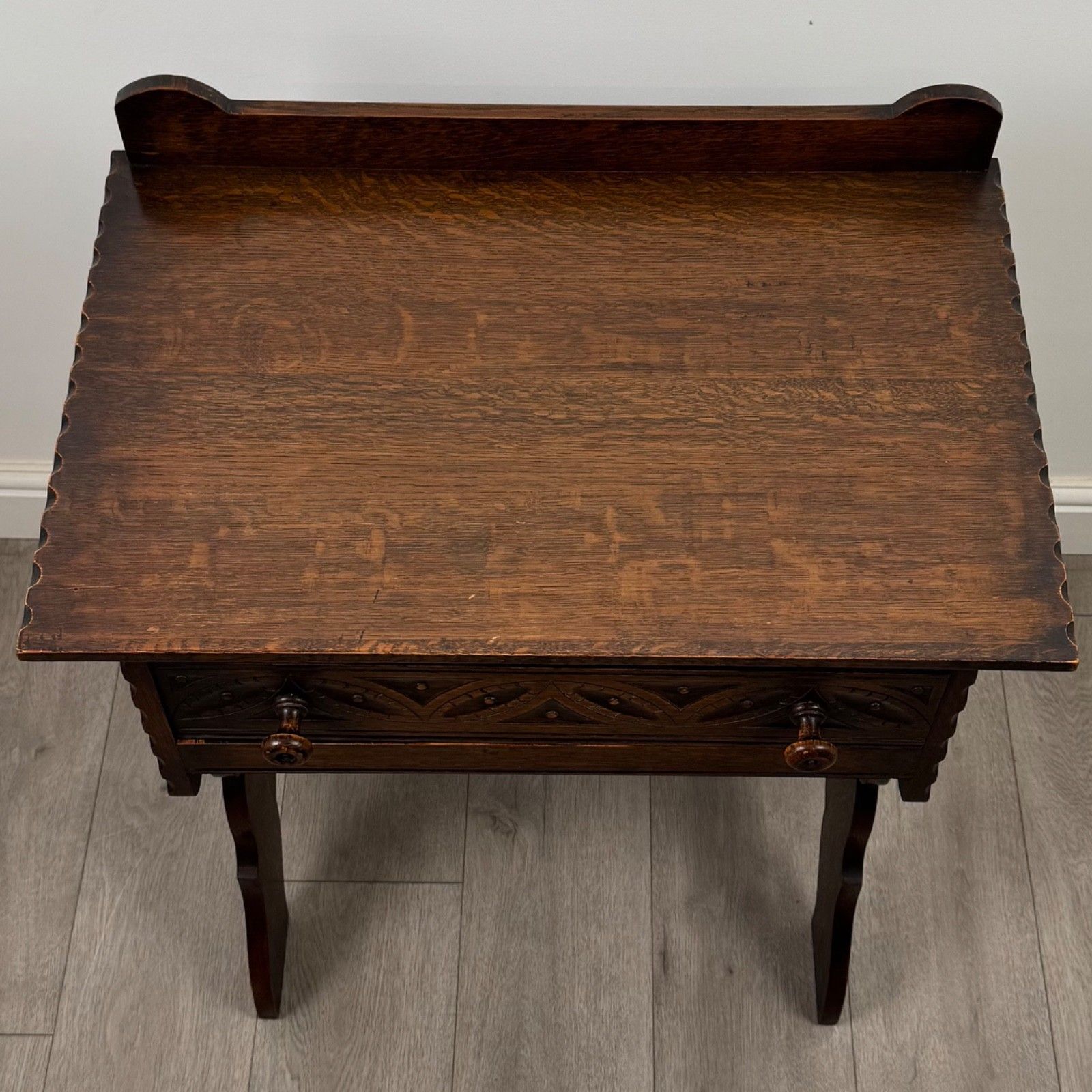 Antique 20th Century Good Quality Side Table In Oak photo vinterior