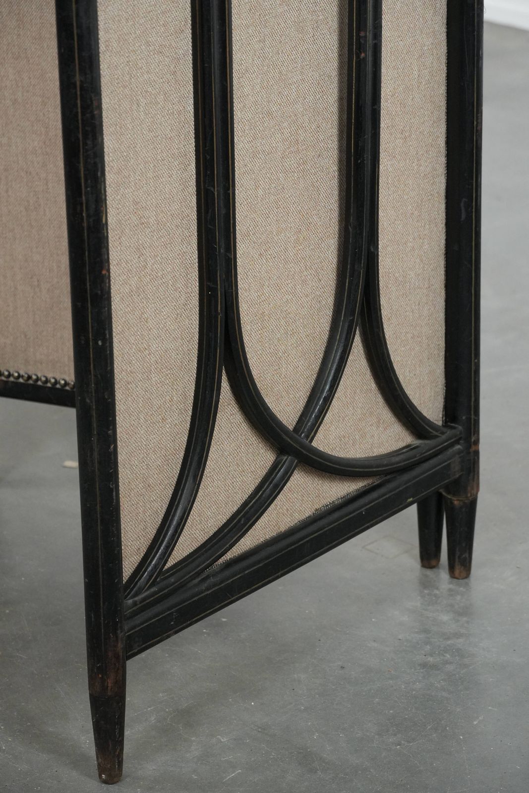 photo vinterior Beautiful Antique Restored Bendwood Art Nouveau Room Divider From The Late 19th Century In Thonet Style