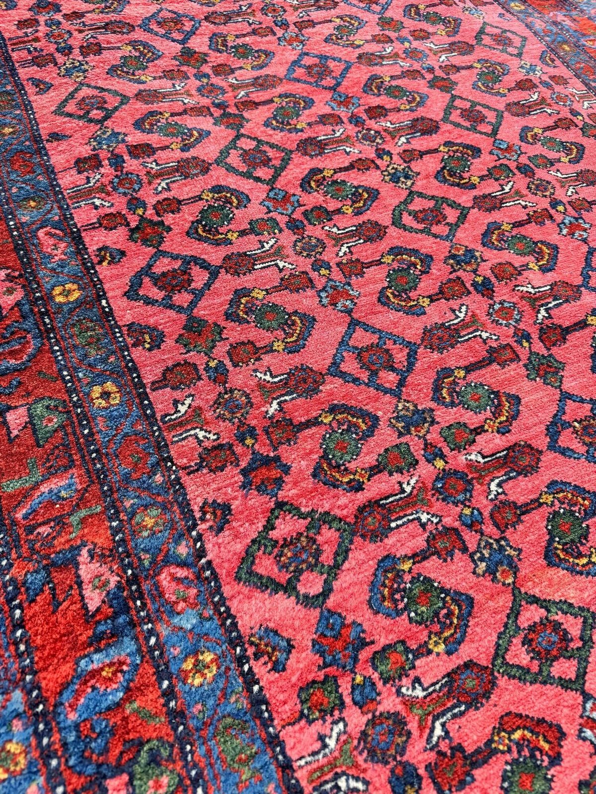 photo buy Antique Hamadan Rug 1.53m X 1.03m