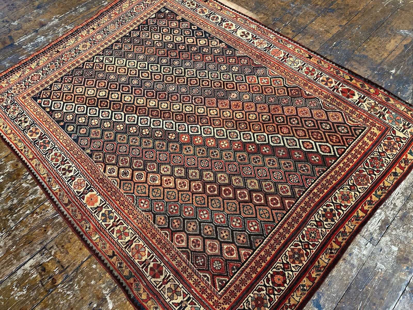 Antique Tribal Qashqai Rug 1.81m X 1.38m photo vinterior