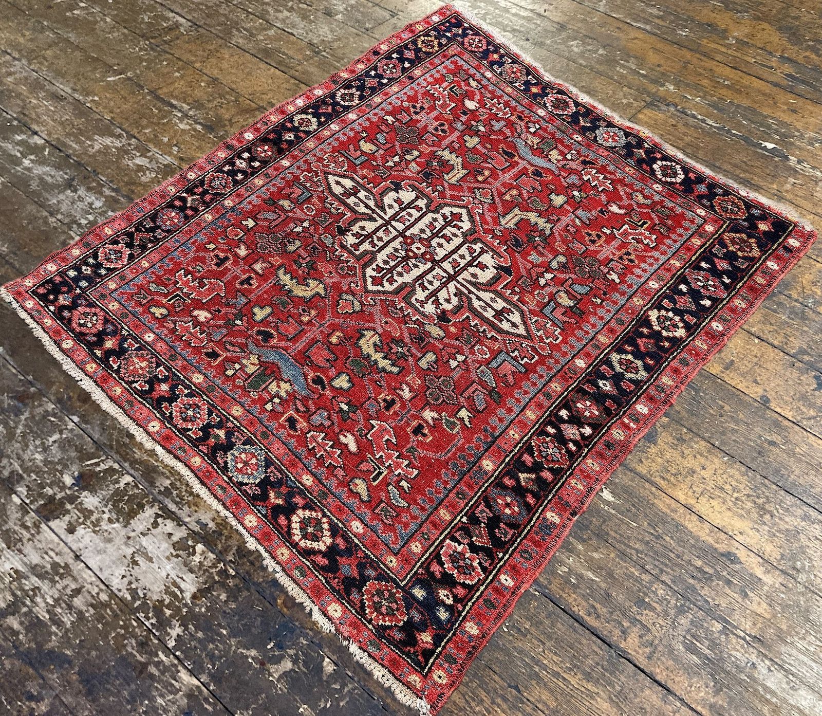 Antique Heriz Rug 1.28m X 1.15m photo 1450.0