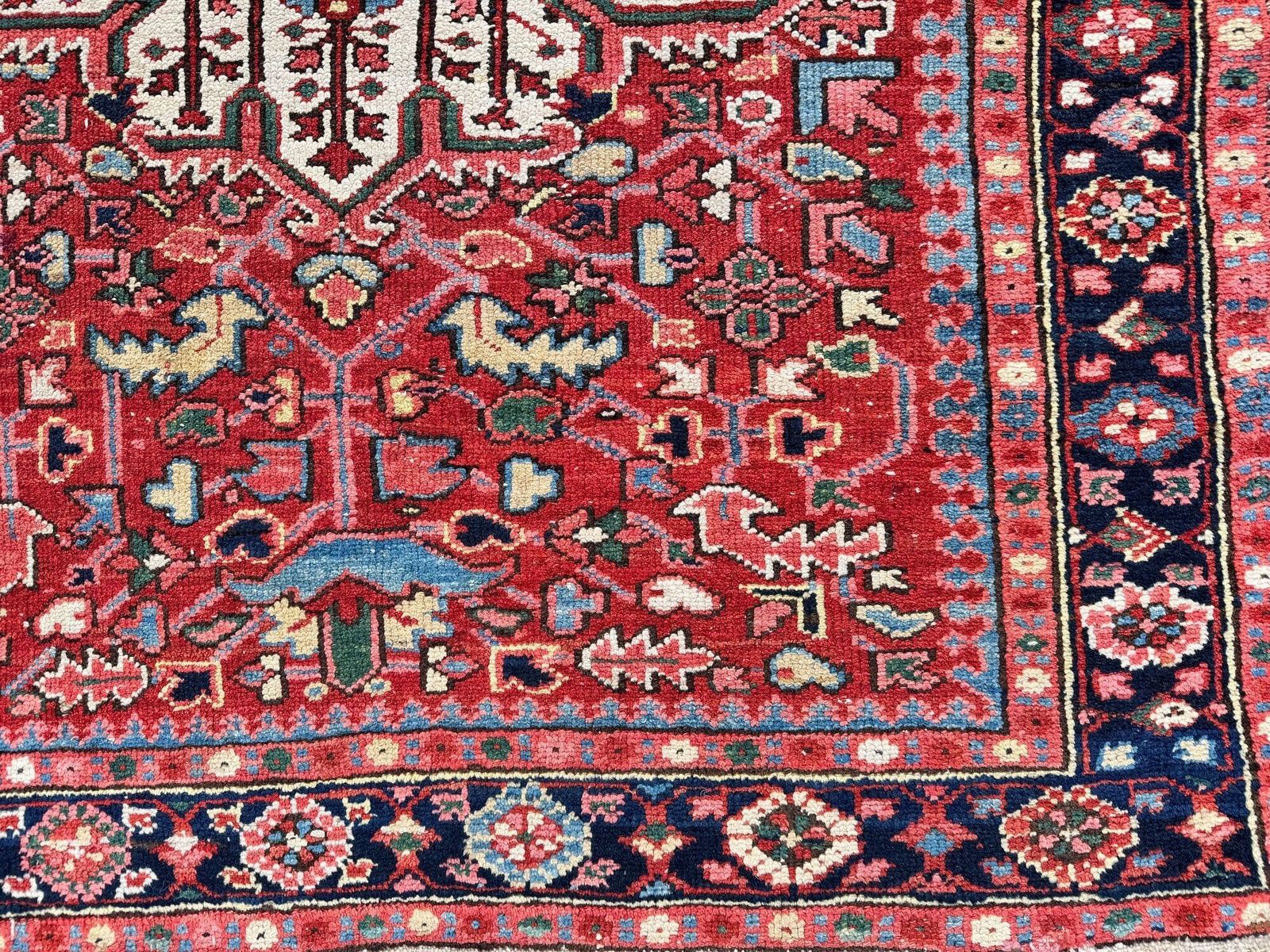 Antique Heriz Rug 1.28m X 1.15m photo buy