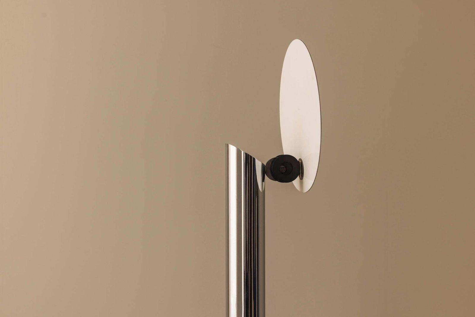 Minimalist Italian Floor Lamp From The Late 1970s In Chrome And Brushed Metal. photo buy