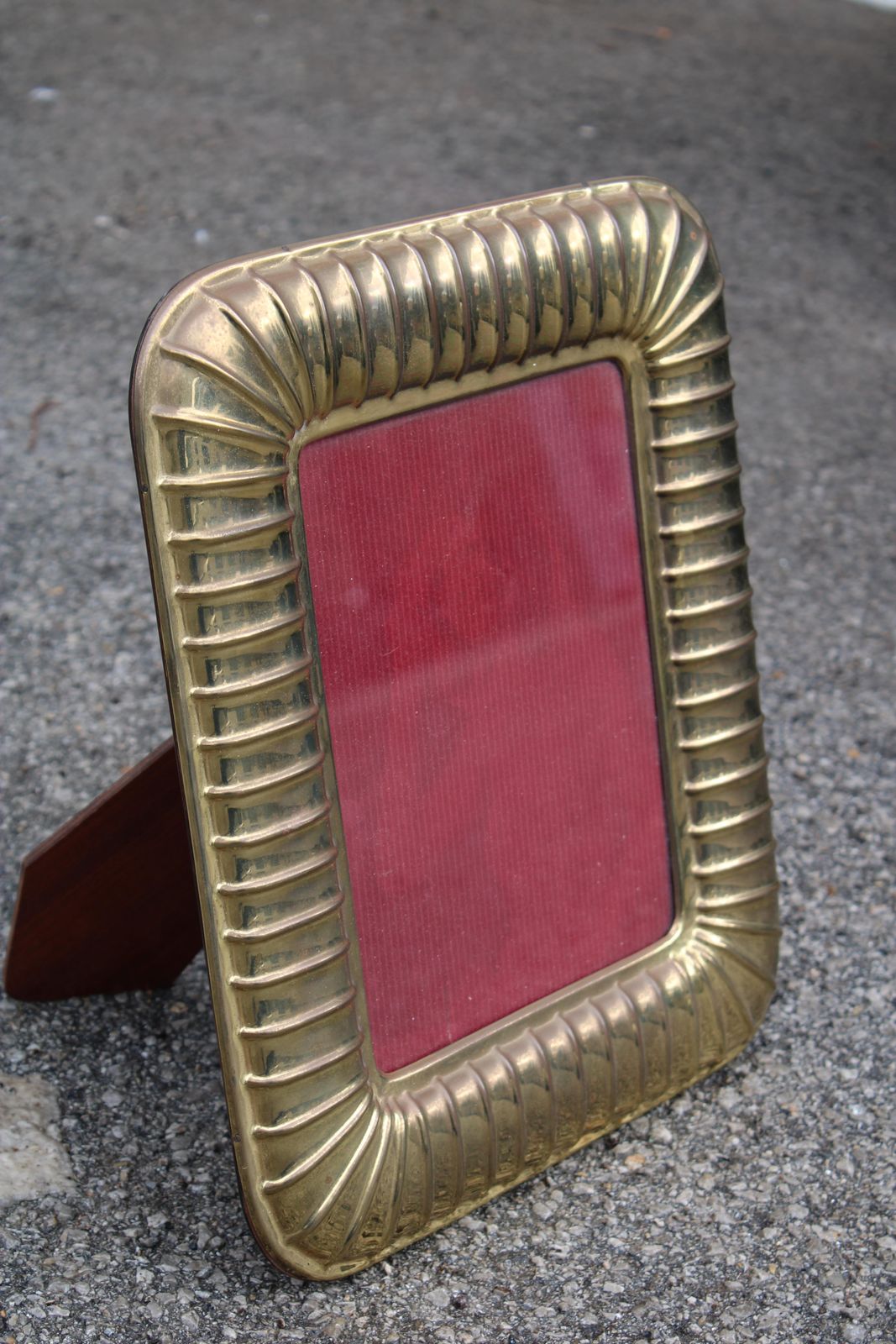 Photo Frame In Brass Worked Italy Tommaso Barbi 1970 photo buy