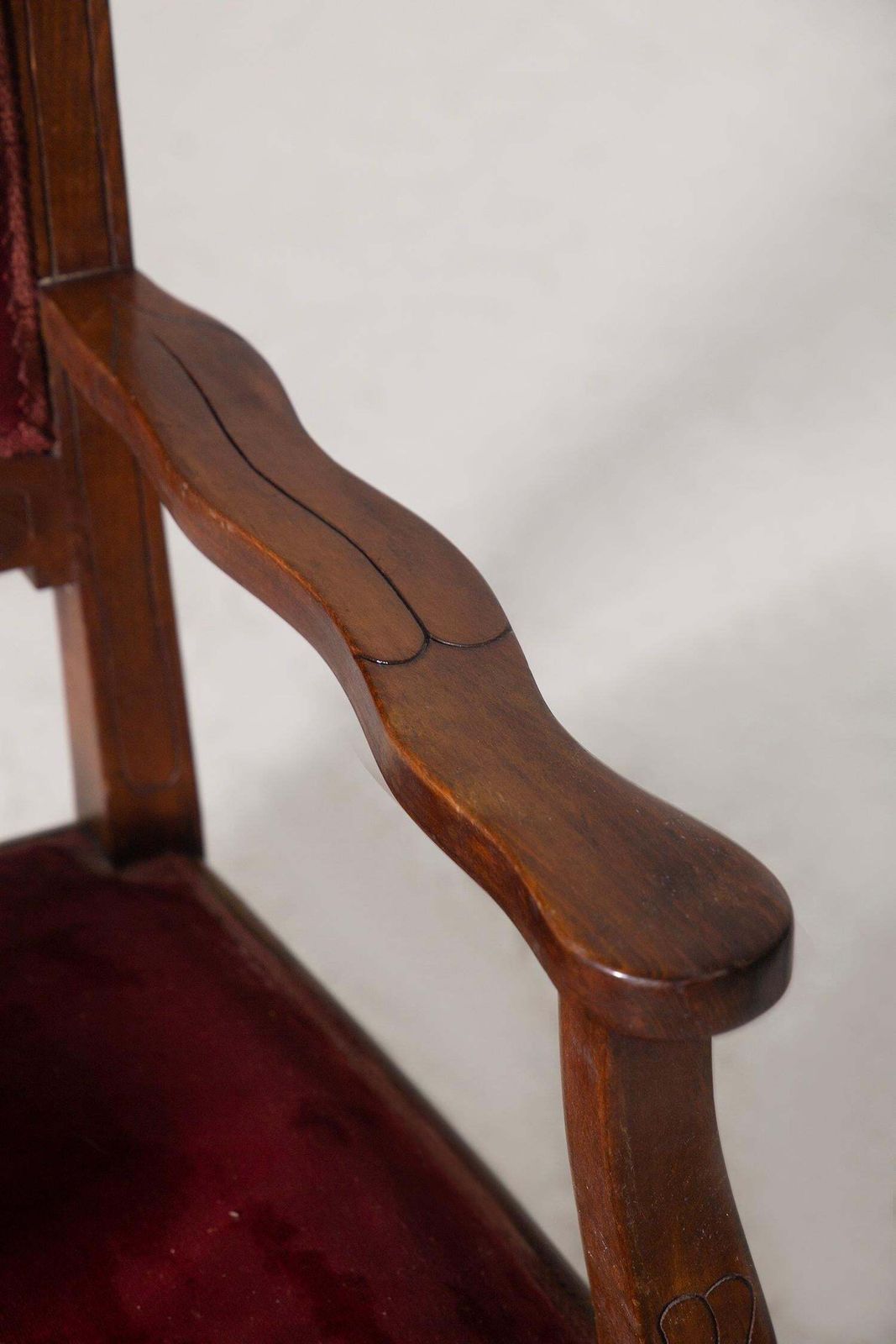 Pair Of Red Italian Art Nouveau Armchairs In The Style Of Georges De Feure photo vinterior