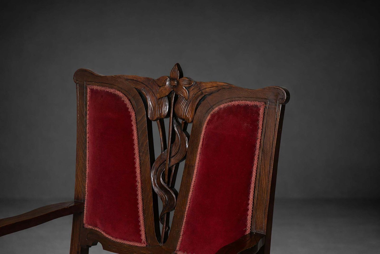 Pair Of Red Italian Art Nouveau Armchairs In The Style Of Georges De Feure photo vintage