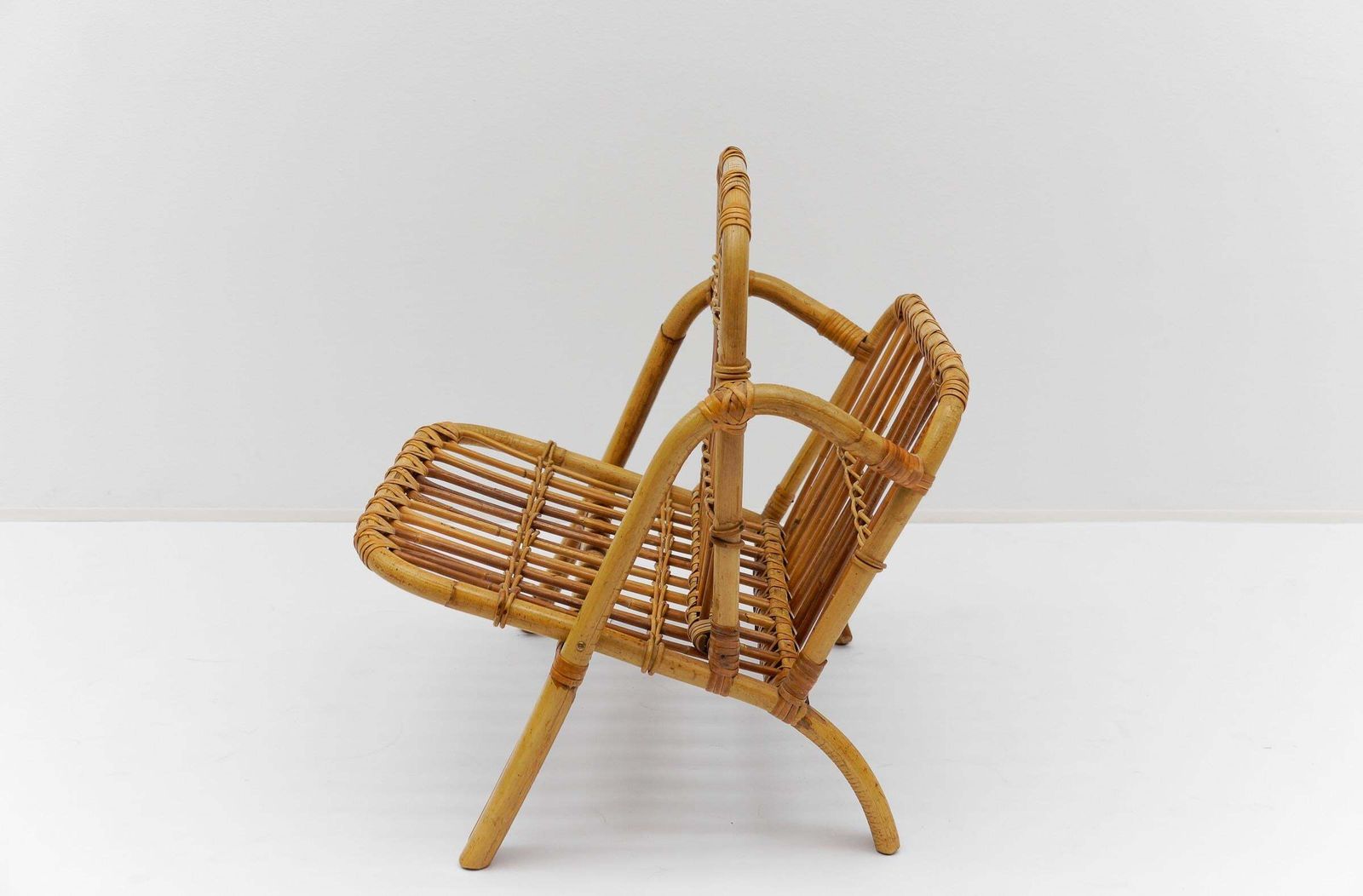 Lovely Mid Century Modern Rattan Magazine Rack, 1960s Italy photo 606.0